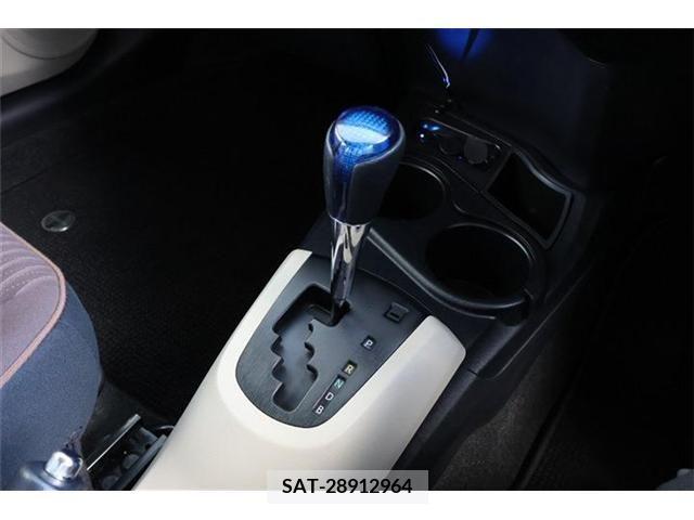 Toyota AQUA 2013-07 292173-6