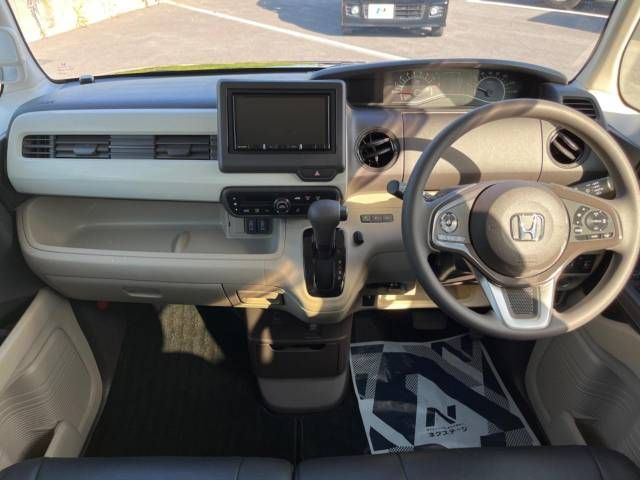 Honda N BOX 2020-01 5872-1