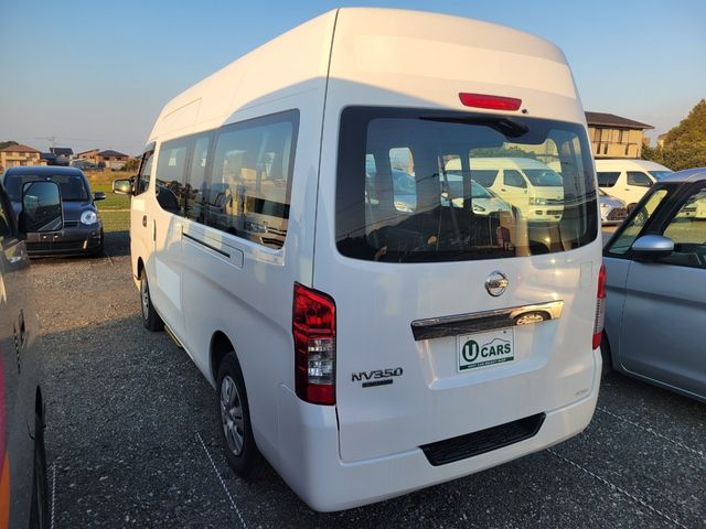 Nissan NV350 Caravan 2017-05 27215-16