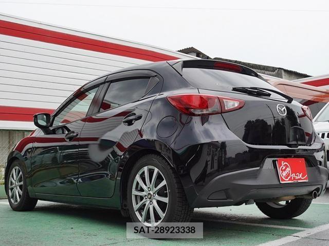 Mazda DEMIO 2016-06 390485-3