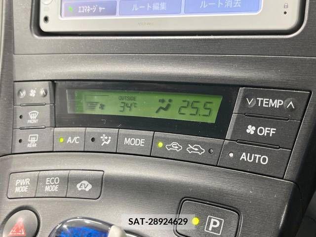 Toyota PRIUS 2011-10 383927-4