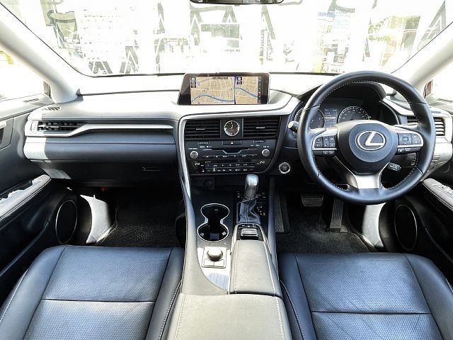 Lexus RX 2016-02 22035-1
