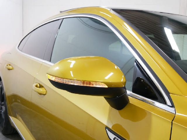 VolksWagen ARTEON 2018-03 12772-14