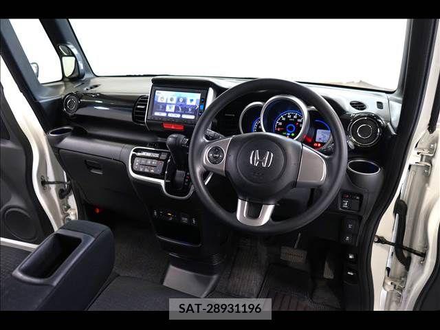 Honda N BOX CUSTOM 2017-06 279351-1