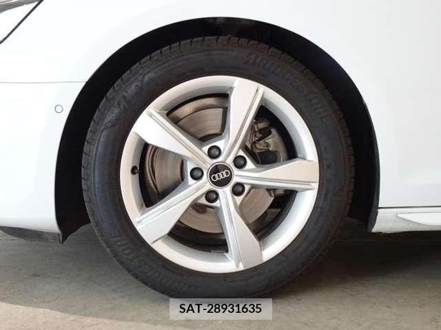Audi A4 2021-11 260963-7