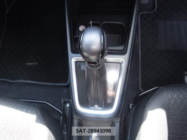 Suzuki SWIFT 2017-04 375381-16