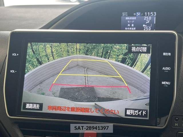Toyota VOXY 2018-05 332293-4