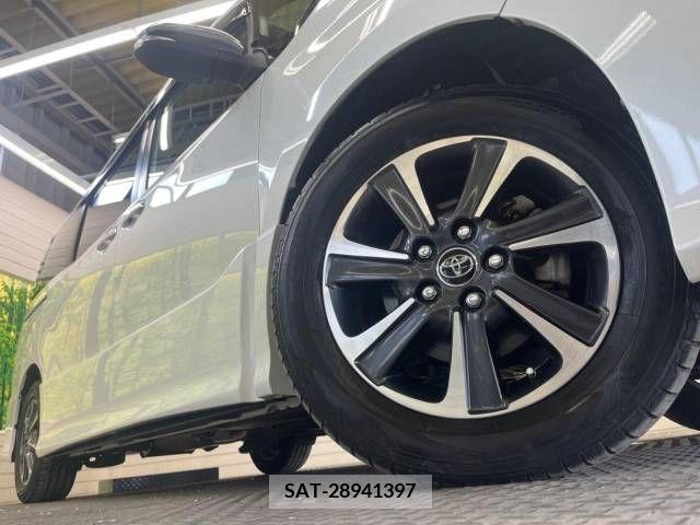 Toyota VOXY 2018-05 332293-13