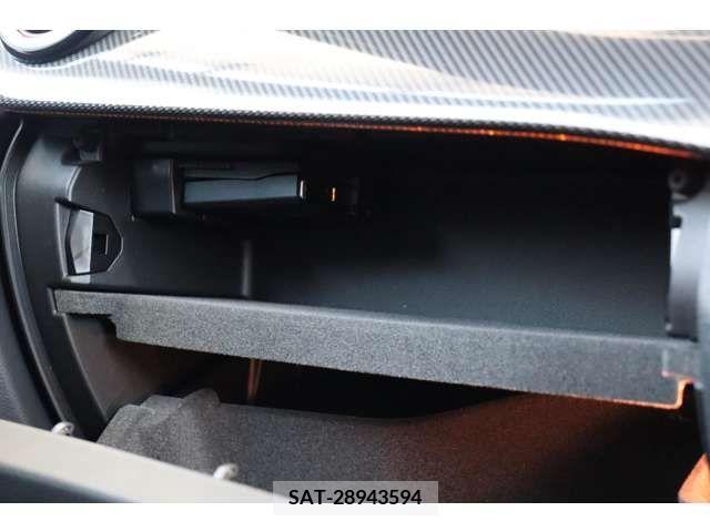 Mercedes Benz B-CLASS 2016-02 375123-21