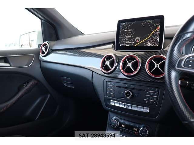 Mercedes Benz B-CLASS 2016-02 375123-11