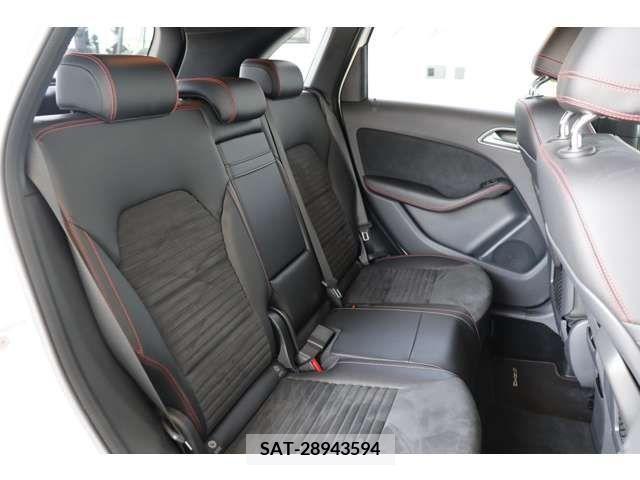 Mercedes Benz B-CLASS 2016-02 375123-26