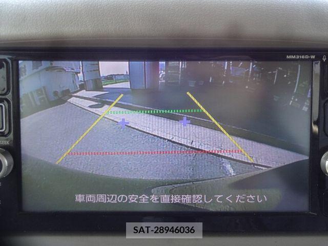 Nissan CUBE 2017-02 358402-13