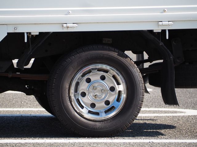 Isuzu ELF TRUCK 2010-02 12895-10