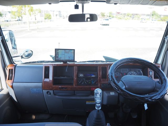 Isuzu ELF TRUCK 2010-02 12895-13