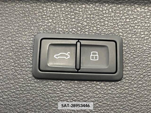 Audi Q5 2017-11 379097-12