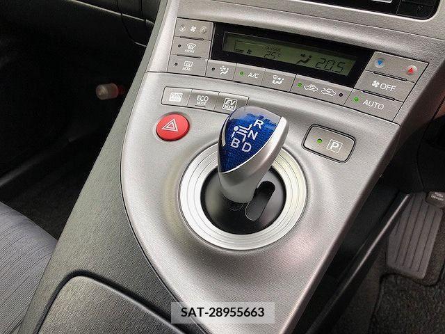 Toyota PRIUS 2015-03 282200-19