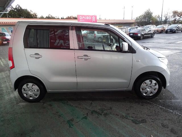 Suzuki WAGON R 2011-01 195862-16