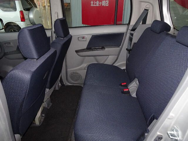 Suzuki WAGON R 2011-01 195862-9