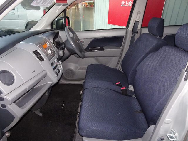 Suzuki WAGON R 2011-01 195862-8