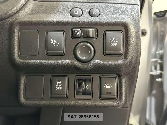 Nissan NOTE 2019-01 279902-16