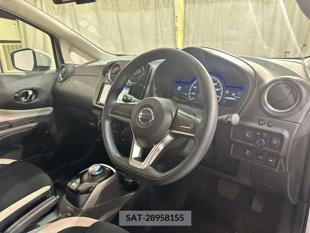 Nissan NOTE 2019-01 279902-12