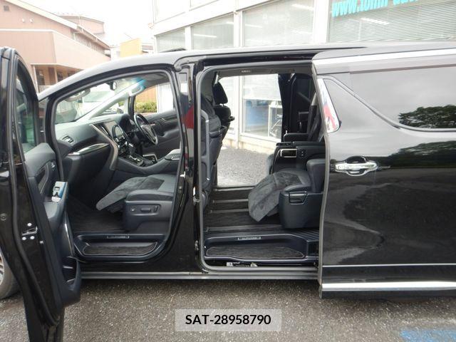 Toyota ALPHARD 2017-03 259128-17