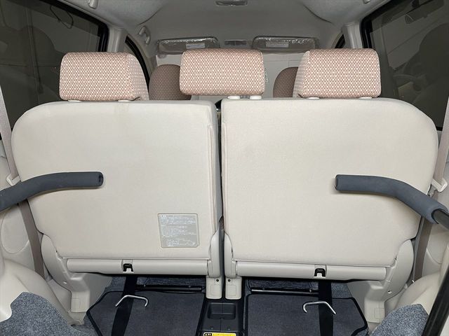 Toyota SIENTA 2011-10 26733-15