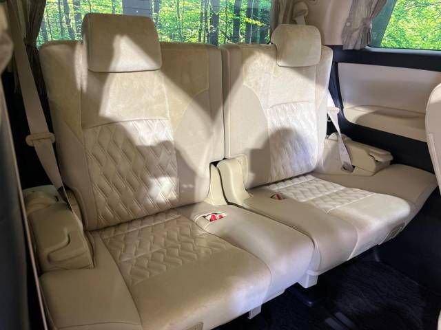 Toyota VELLFIRE 2018-02 9260-10