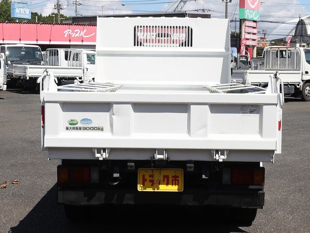 Isuzu ELF TRUCK 2016-12 192278-4