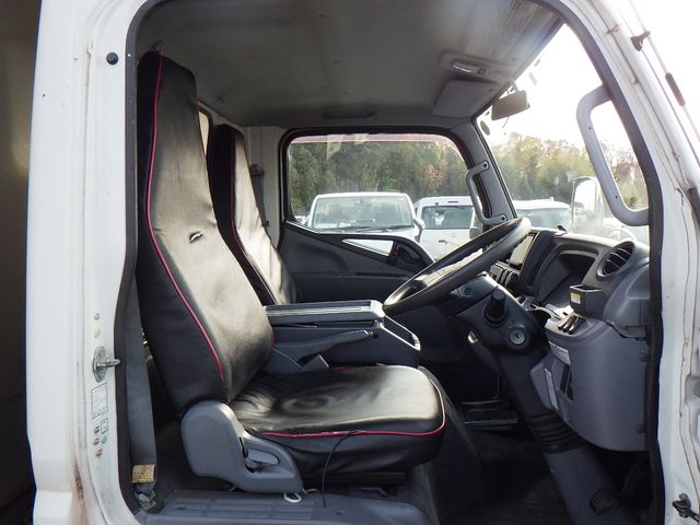 Mitsubishi CANTER 2013-04 26838-8