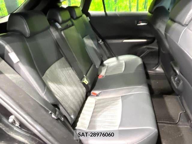 Toyota HARRIER 2020-10 270878-9