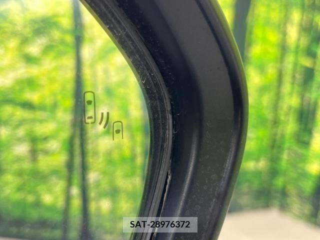 Toyota C-HR 2017-11 389948-7