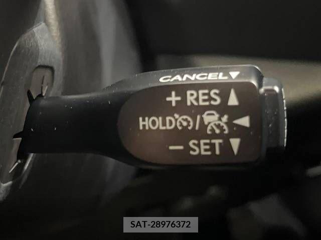 Toyota C-HR 2017-11 389948-5