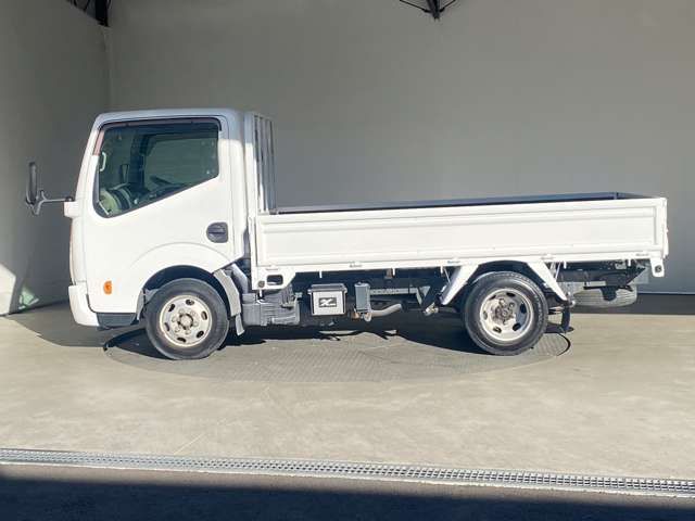 Nissan ATLAS 2014-08 195276-16