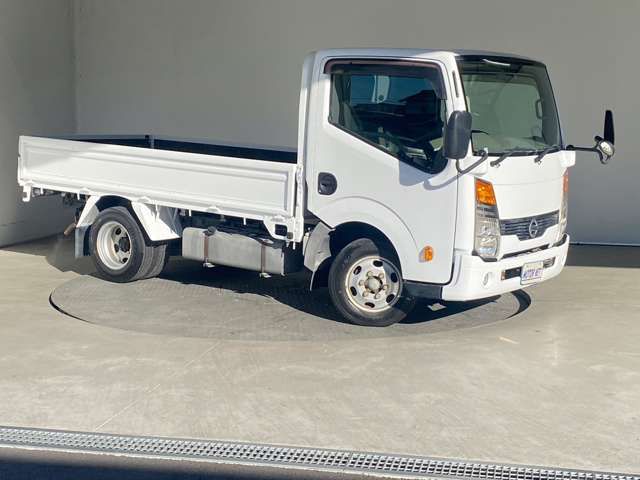 Nissan ATLAS 2014-08 195276-9
