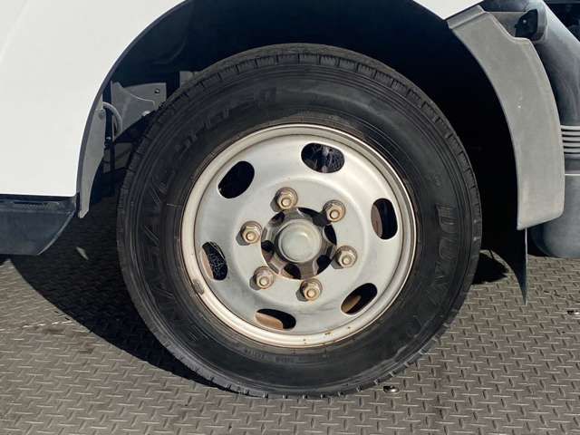 Nissan ATLAS 2014-08 195276-18