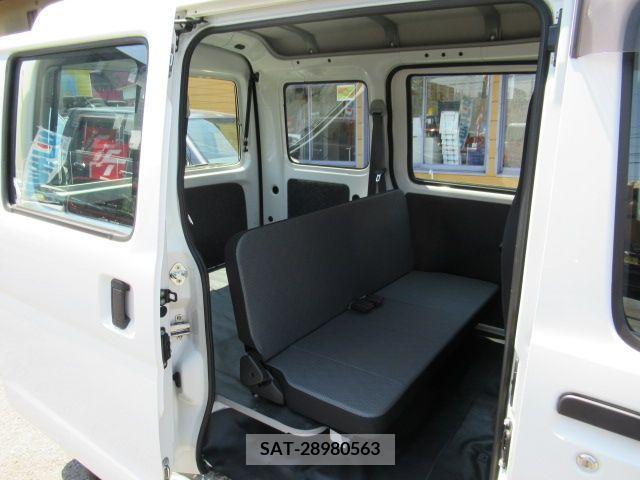 Toyota PIXIS VAN 2017-12 283405-15