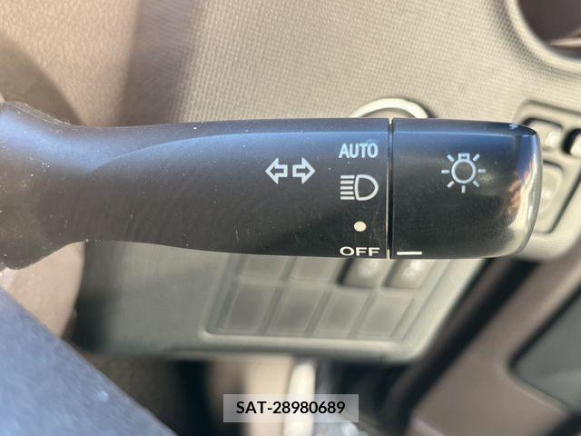 Toyota SPADE 2015-03 204922-10