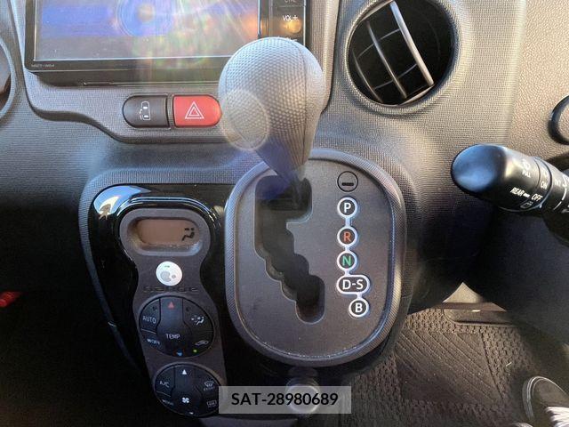 Toyota SPADE 2015-03 204922-13
