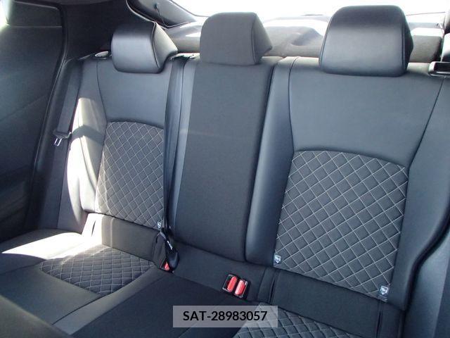 Toyota C-HR 2023-02 264152-10