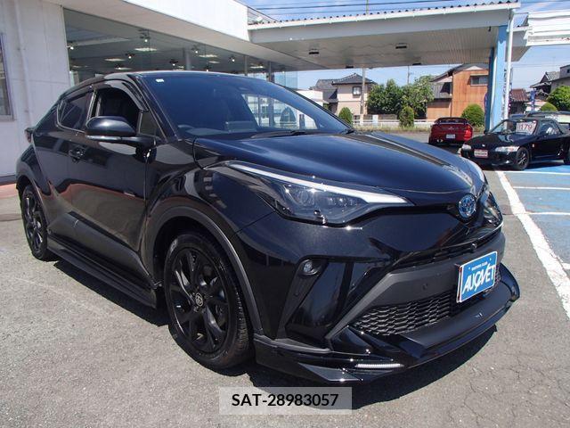 Toyota C-HR 2023-02 264152-4