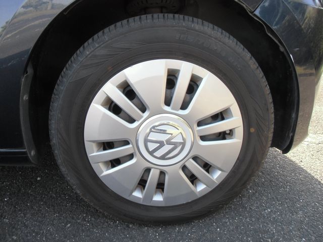 VolksWagen UP! 2013-03 2338-19