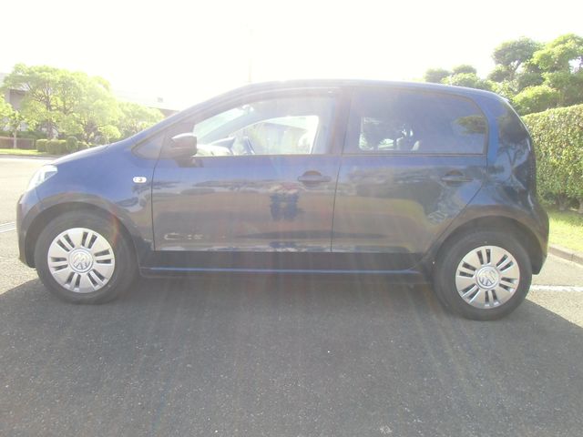 VolksWagen UP! 2013-03 2338-11
