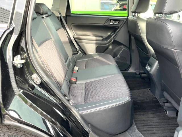 Subaru FORESTER 2017-04 195895-12