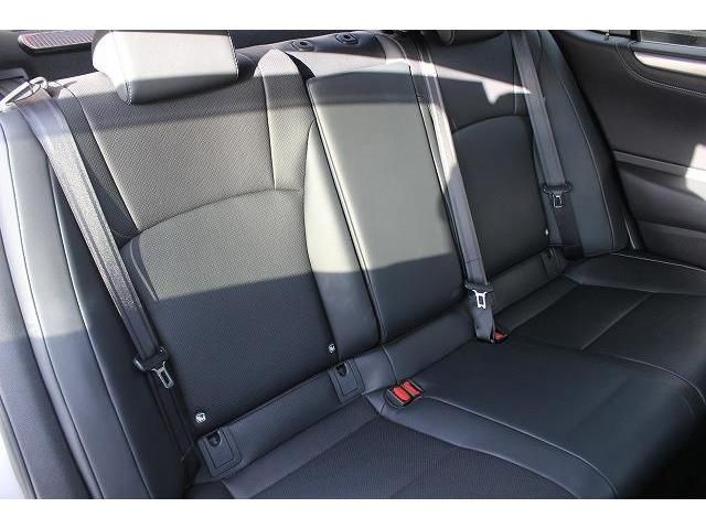 Lexus ES 2020-09 186149-13