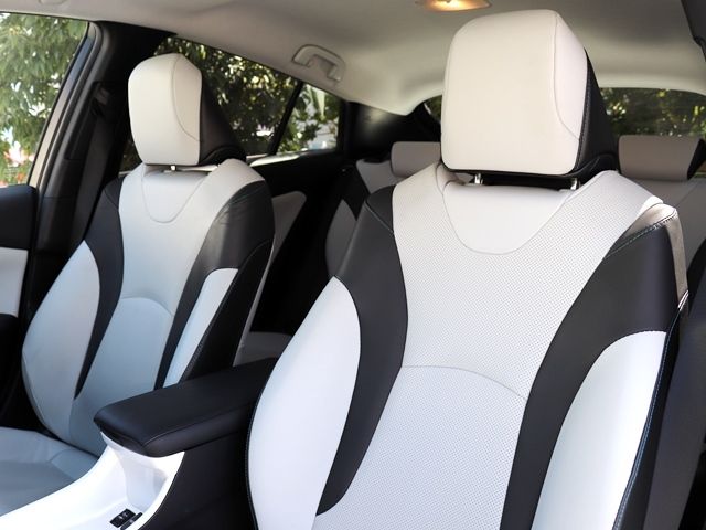 Toyota PRIUS PHV 2017-07 770-25