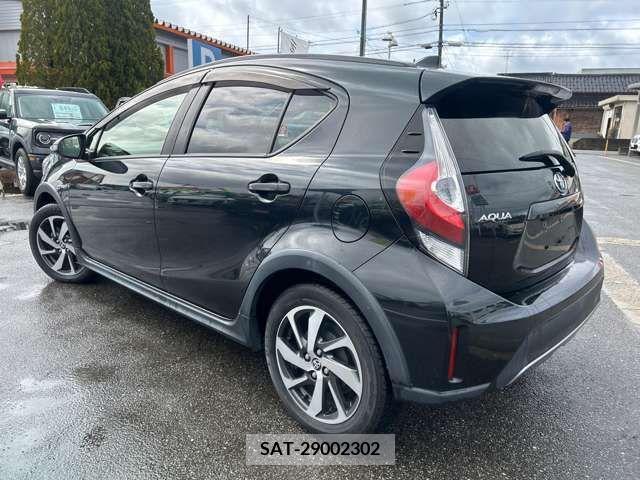 Toyota AQUA 2017-10 292206-2