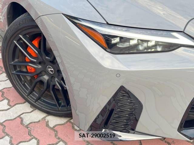 Lexus IS 2023-08 354226-12