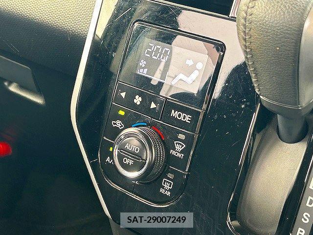 Toyota ROOMY 2018-06 329765-14