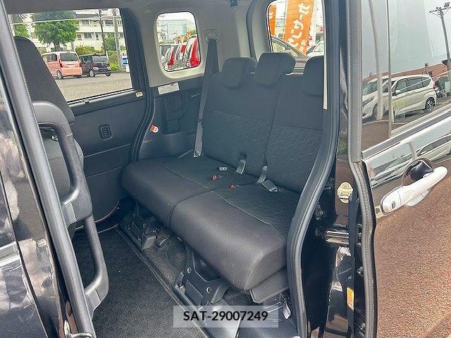 Toyota ROOMY 2018-06 329765-12
